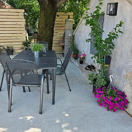 Lipa - Hreljin, Crikvenica S Jacuzzijem I Pogledom Na * Hreljin