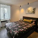 Lipa - Hreljin, Crikvenica S Jacuzzijem I Pogledom Na *