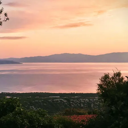 Lipa - Hreljin, Crikvenica S Jacuzzijem I Pogledom Na *