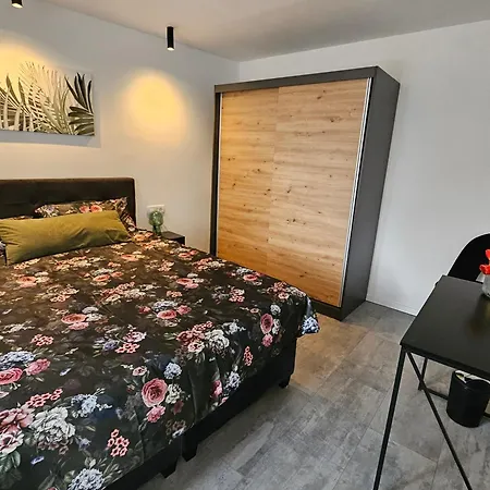 Lipa - Hreljin, Crikvenica S Jacuzzijem I Pogledom Na Apartmán Hreljin