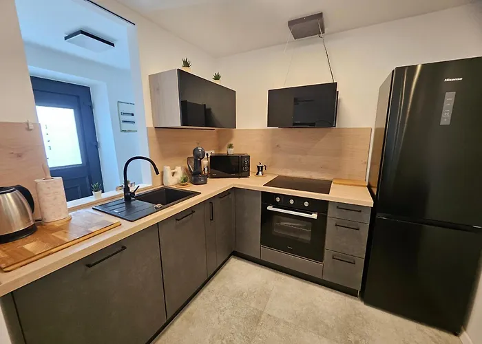 Apartmán Lipa - Hreljin, Crikvenica S Jacuzzijem I Pogledom Na *