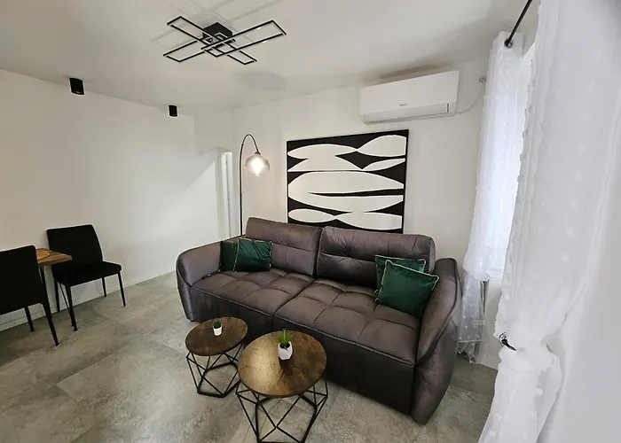 Lipa - Hreljin, Crikvenica S Jacuzzijem I Pogledom Na * Hreljin