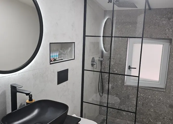 Lipa - Hreljin, Crikvenica S Jacuzzijem I Pogledom Na Appartement
